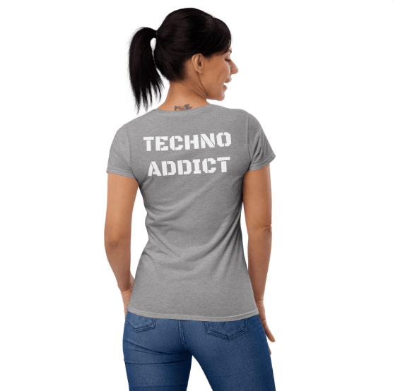 Techno Women's T-shirt Addict